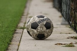 Jong Ajax in slotfase onderuit bij MVV