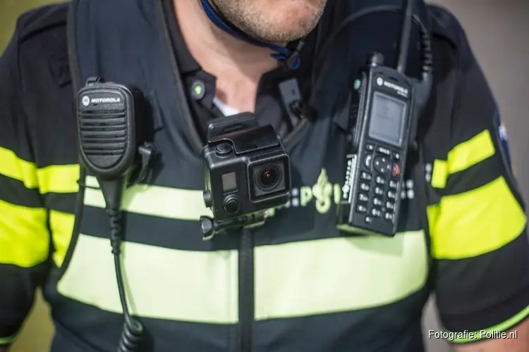Twee verdachten aangehouden na achtervolging